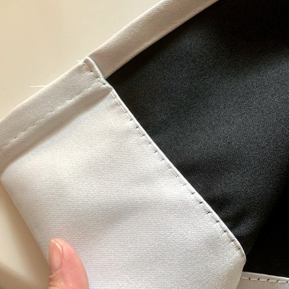 2 Curtains 100 % black-out 52”Wx84”L - Picture 2 of 4